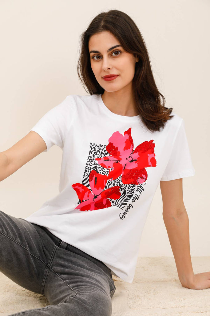 T-shirt "All the beauty": White
