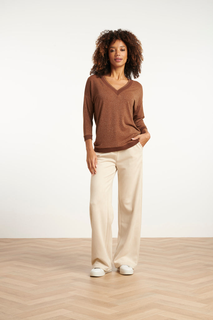 Smashed Lemon Brown Gold V Neck FineKnit