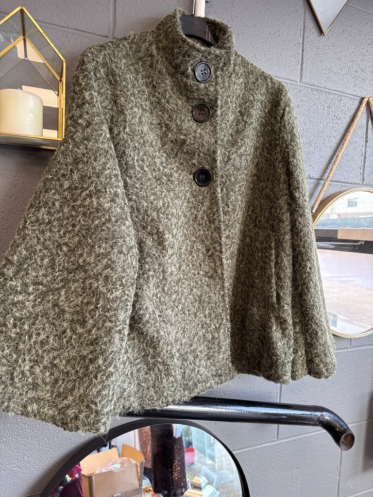 Green Buttoned Jacket