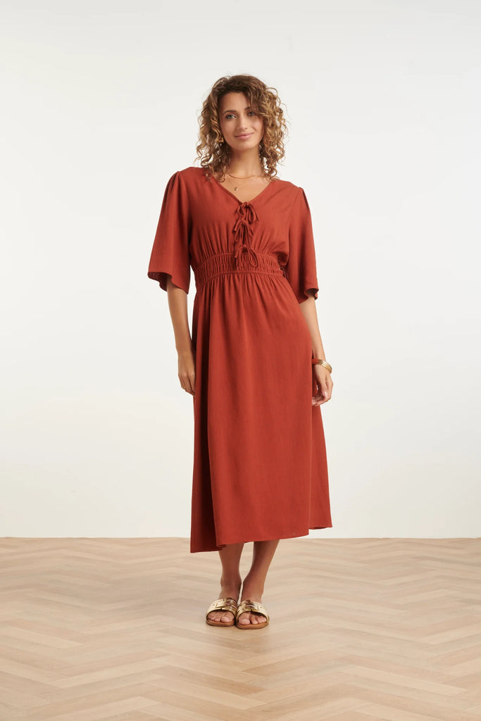 AIRY LINEN MIDI DRESS WITH LACE-UP | BRIQUE