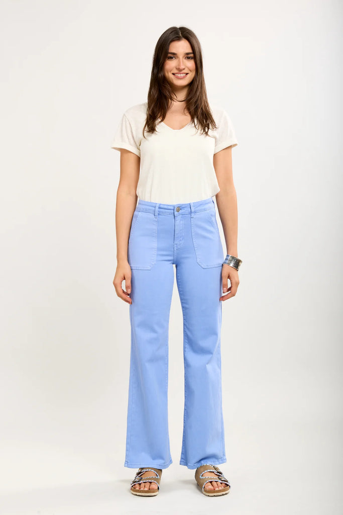 LIGHT BLUE TOXIK3 STRETCH FLARE JEANS WITH BIG POCKETS