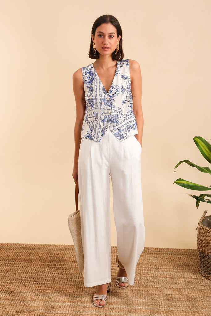 Sleeveless Vest with Blue and White Paisley Print